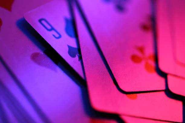 Live baccarat dealer at hau788 dealing cards in real time
